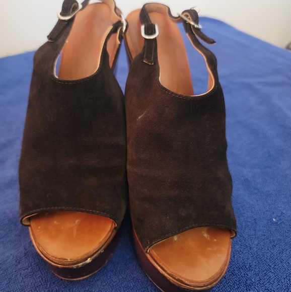 CHANEL Chocolate brown suede shoes - Picture 1 of 5
